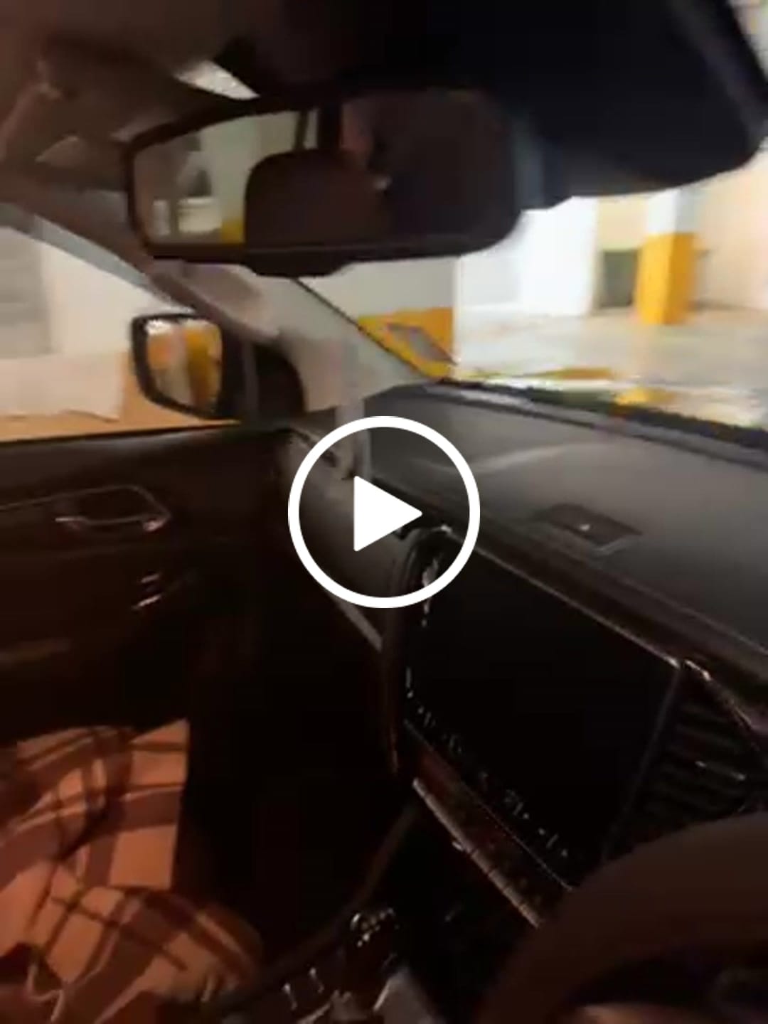 Customer video review of Sharkskin Ocean Scent Car Air Freshener – Long-Lasting Freshness for Your Ride