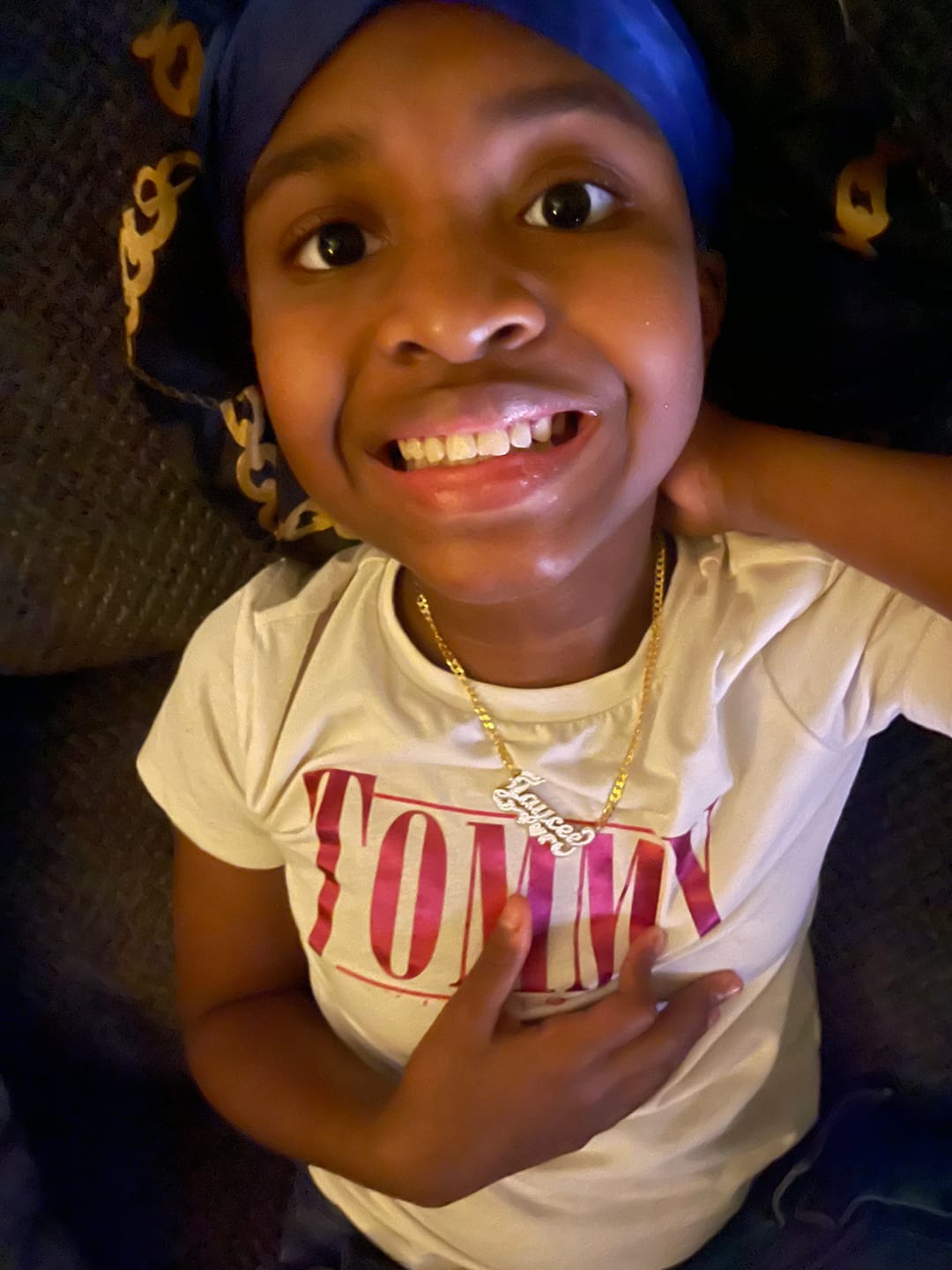 Customer photo review of Personalized Crown Double Plated Name Necklace "Savannah"