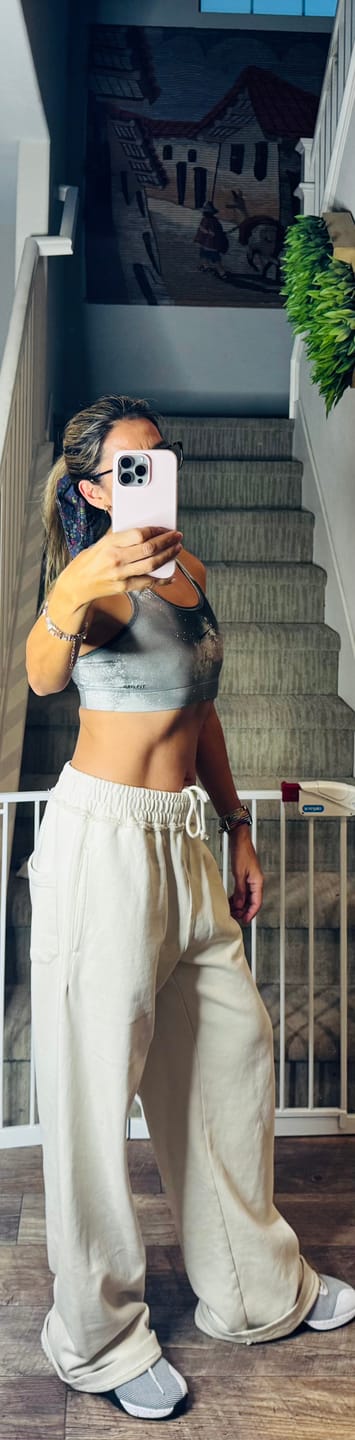 Customer photo review of W260 - Rebel Straight Leg Joggers