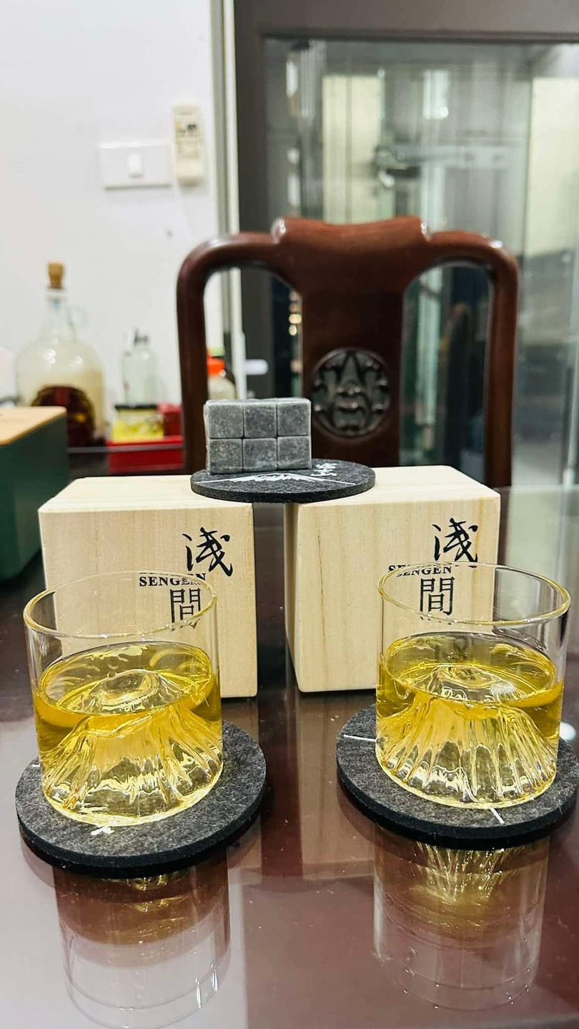 Customer photo review of Kazan - Handmade Japanese Whiskey Glass