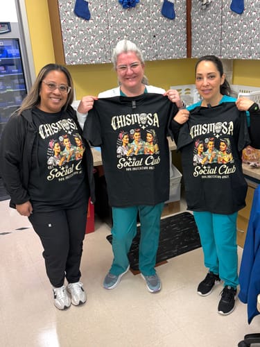 Customer photo review of Chismosa Social Club T-Shirt