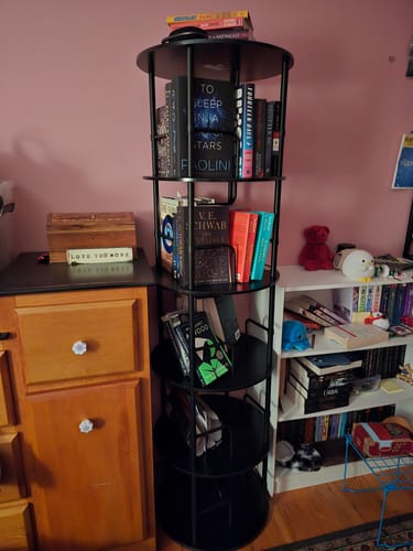 Customer photo review of Flycity 3-5 Tier Rotating Bookshelf with 360° Display & Partition Storage