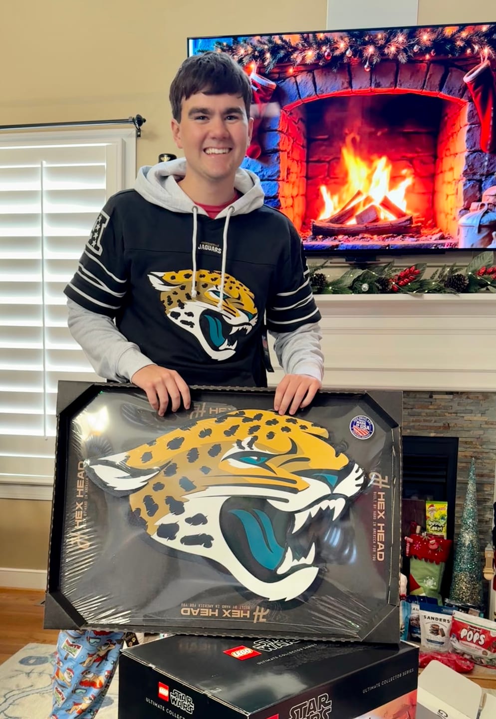 Customer photo review of Jacksonville Jaguars 3D Vintage Metal Wall Art