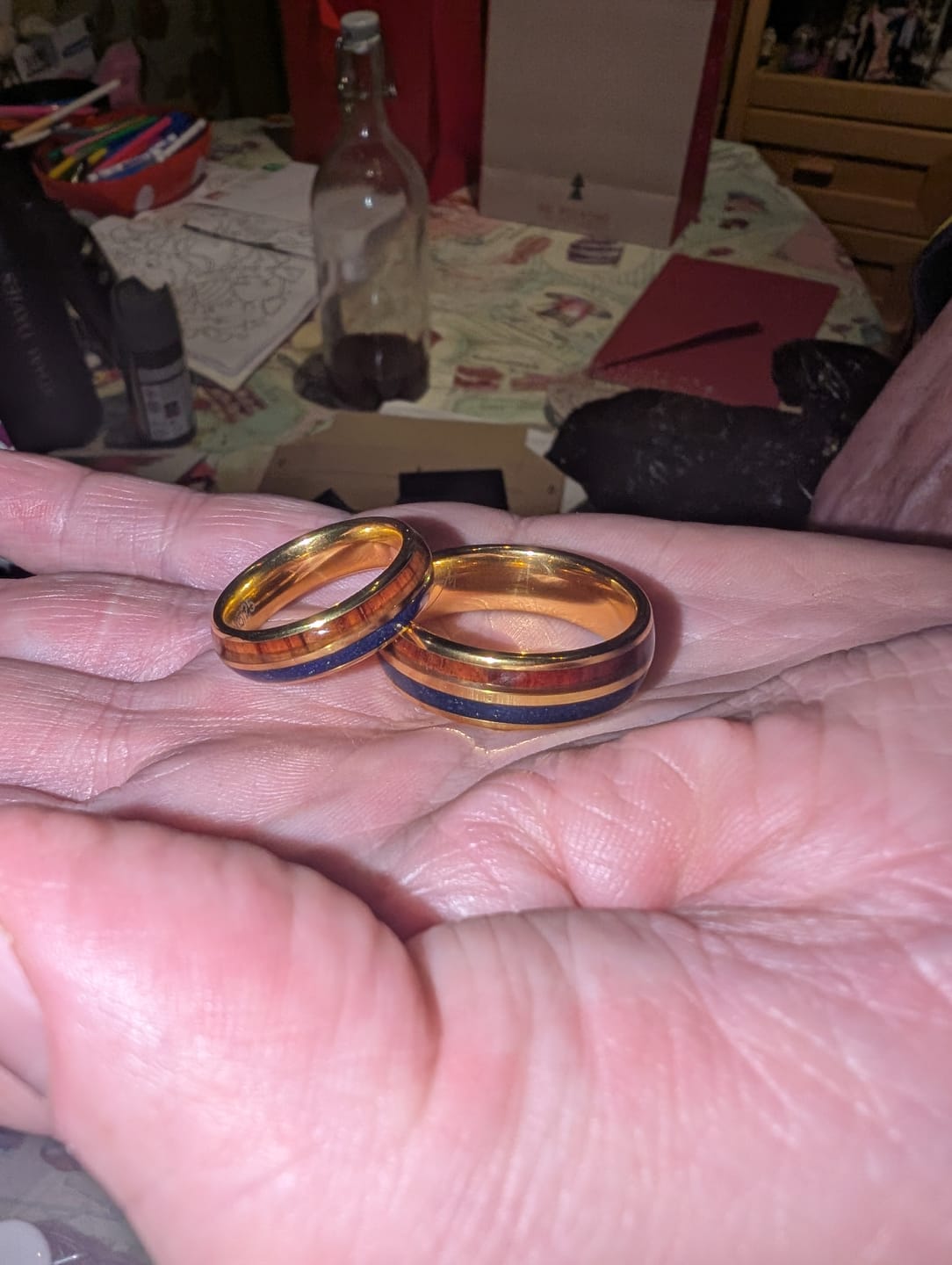 Customer photo review of The Golden Blue Wonder Ring Set
