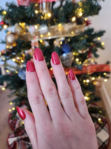 Customer photo review of Cherry Bomb Press On Nails (24PC)
