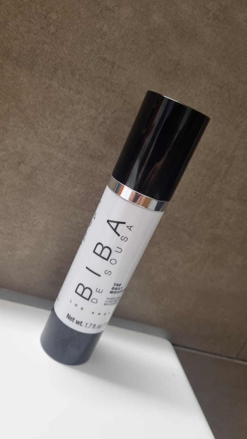 Customer photo review of The Daily Moisturizer