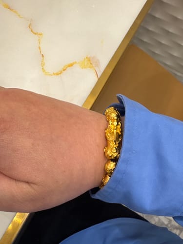 Customer photo review of Dragon's Wealth Gold Pixiu Bracelet