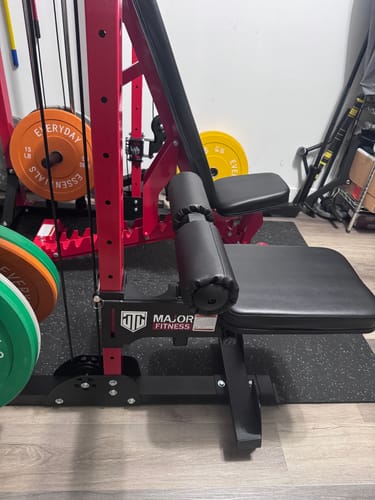 Customer photo review of Major Fitness Rack Mounted Leg Extension