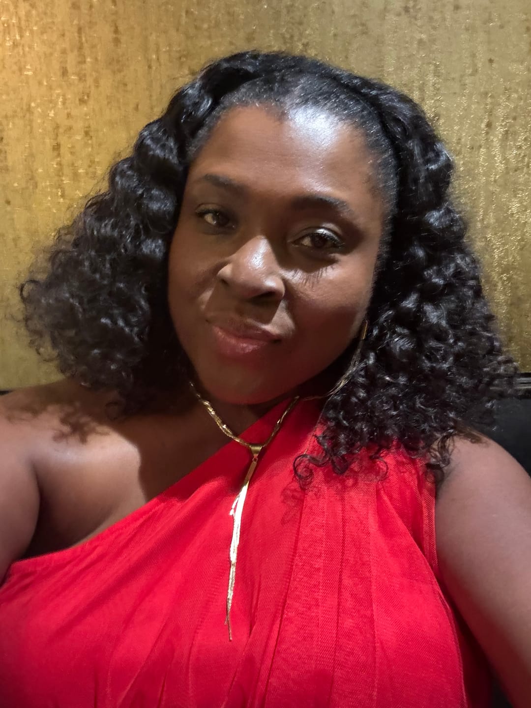 Customer photo review of Indian Curly Bundle