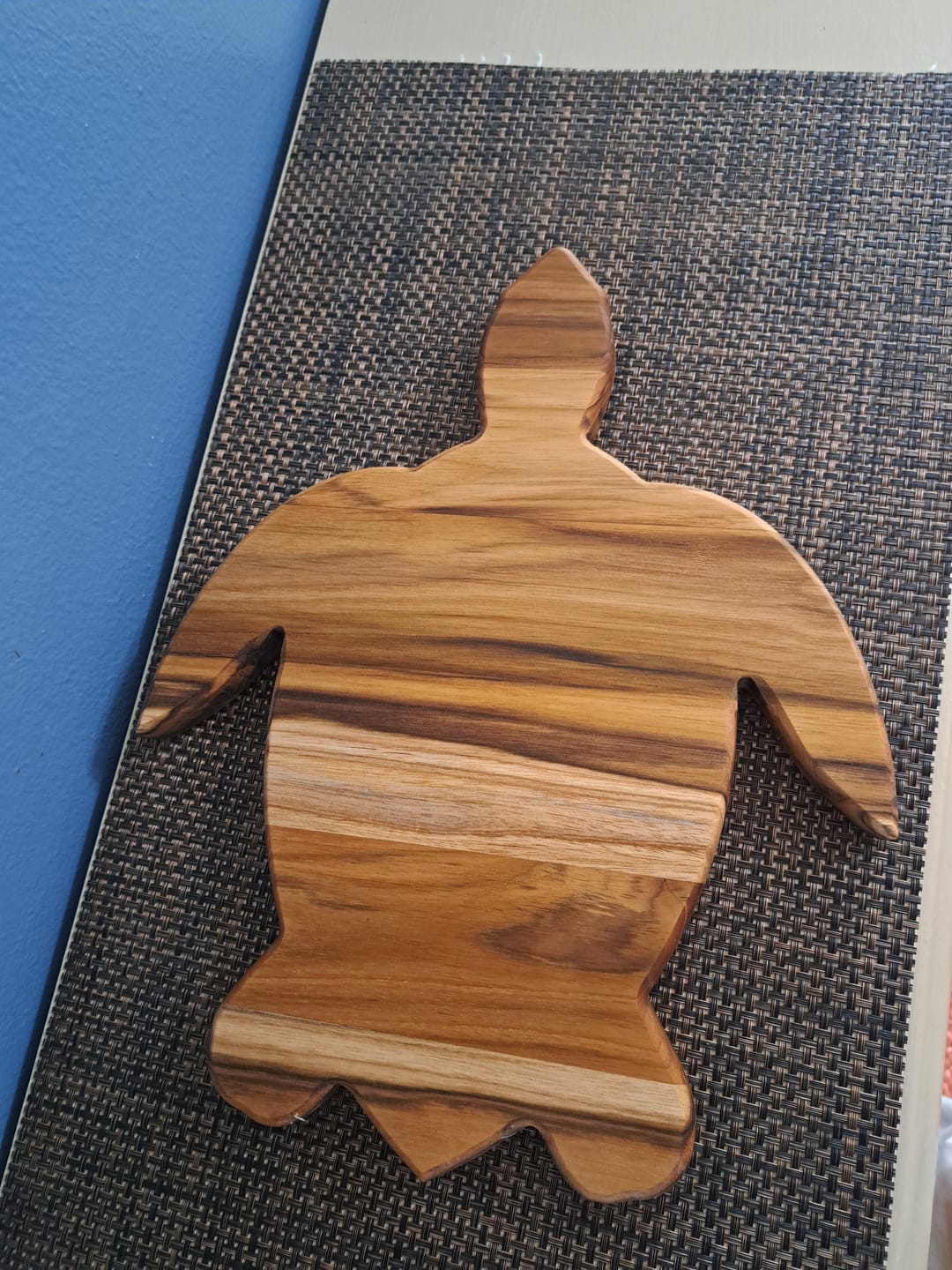 Customer photo review of 15x12" Sea Turtle Shaped Serving Board Acrylic Router Template