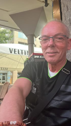 Customer photo review of Ergonomischer Schuh zur Schmerzlinderung- OrthoMotion Unisex