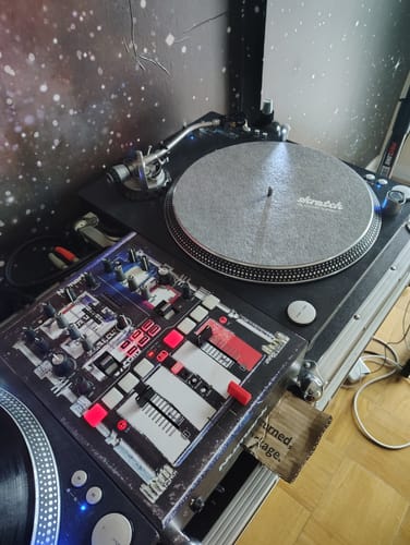 Customer photo review of Dr. Suzuki - Skratch 12" Slipmat + Slipsheet Pair