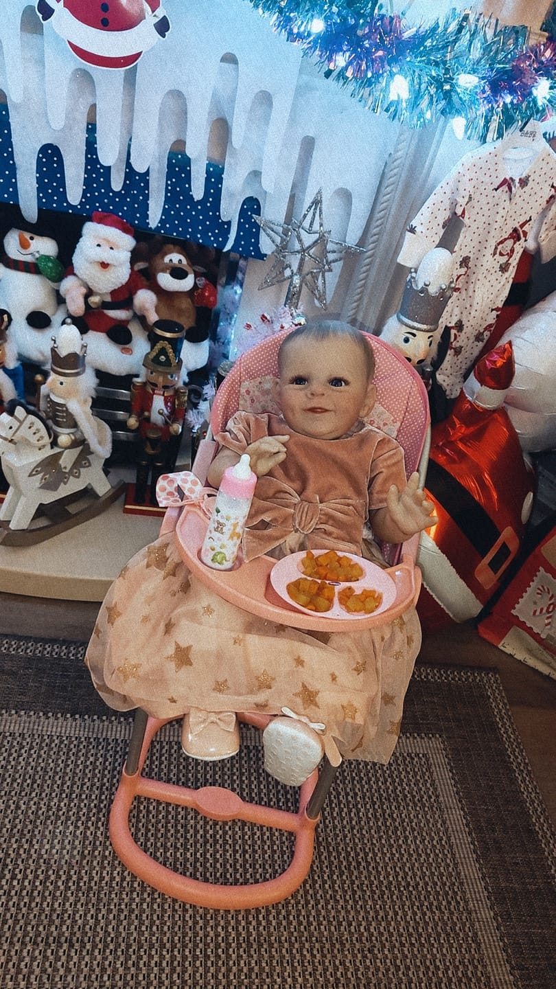 Customer photo review of Baby Girl Reborn Soft Body Weighted