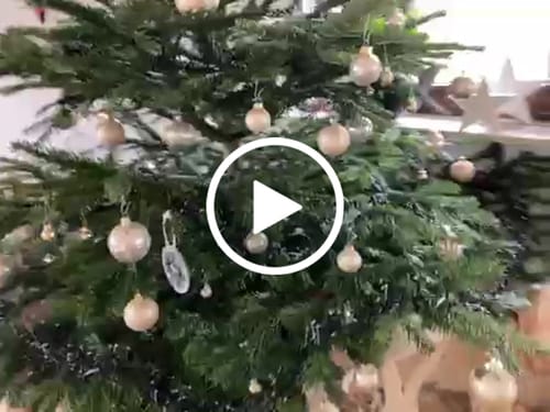 Customer video review of Weihnachtsdeko mit Schneeflocken