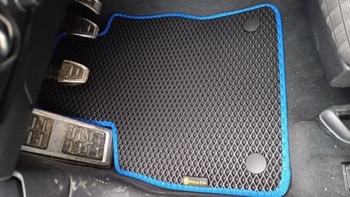 Customer photo review of Dywaniki samochodowe na zamówienie - Przód i tył