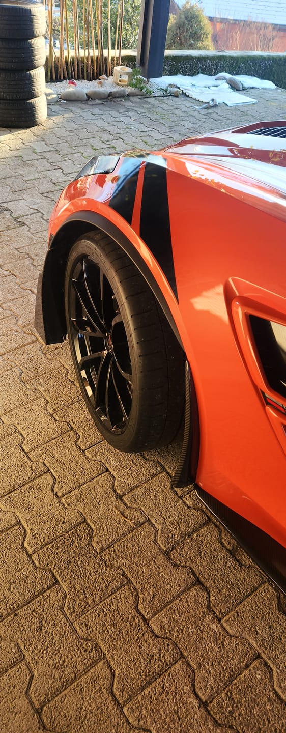 Customer photo review of Corvette C7 Extended Front & Rear Splash Guards