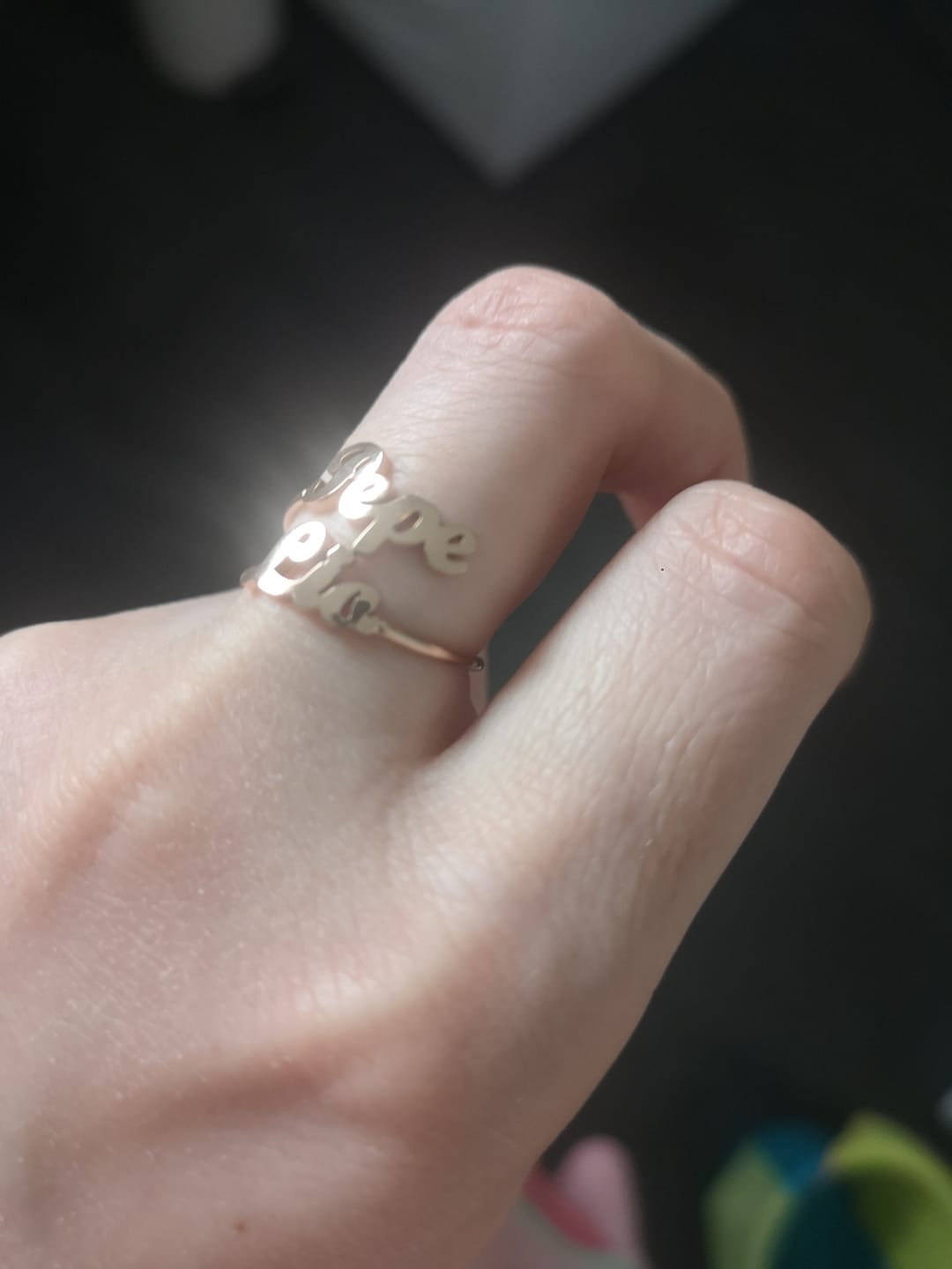 Customer photo review of Ring mit zwei personalisierten Namen