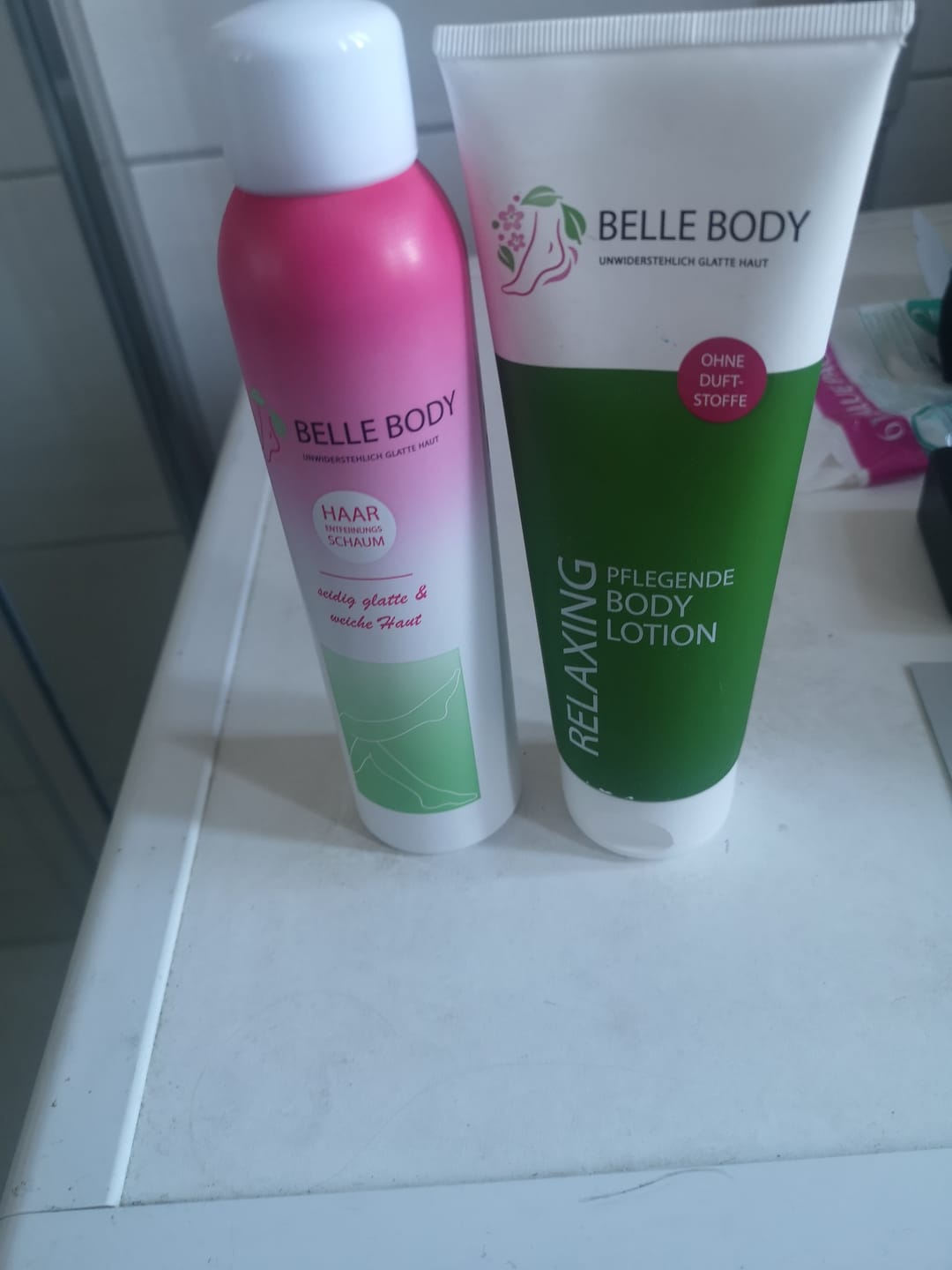 Customer photo review of Haarentfernungsschaum + Body Lotion