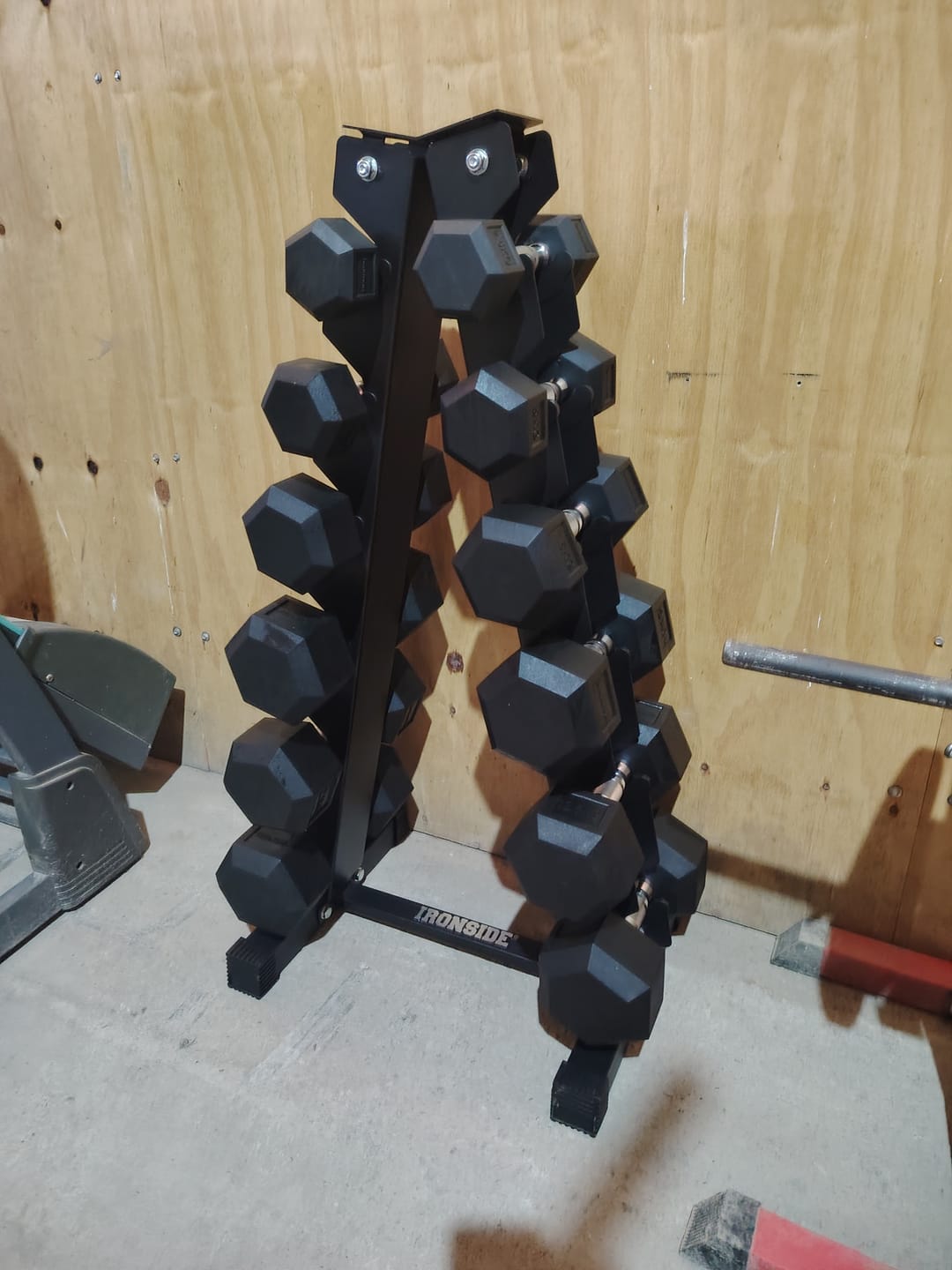 Customer photo review of Pack IRONSIDE Mancuernas Hexagonales (KG) + Rack de Almacenamiento