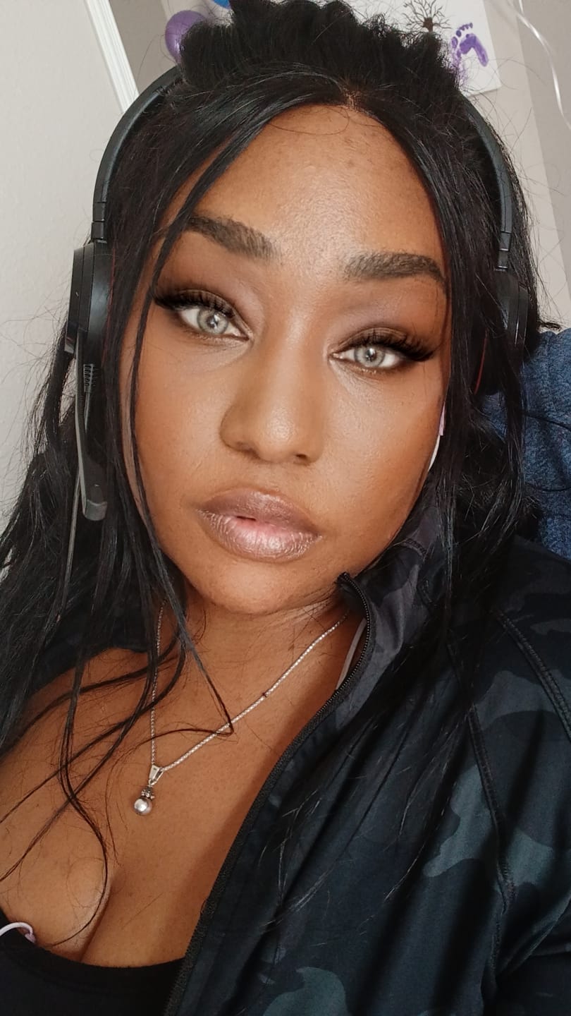Customer photo review of Pro Hazel Brown Colored Contact Lenses