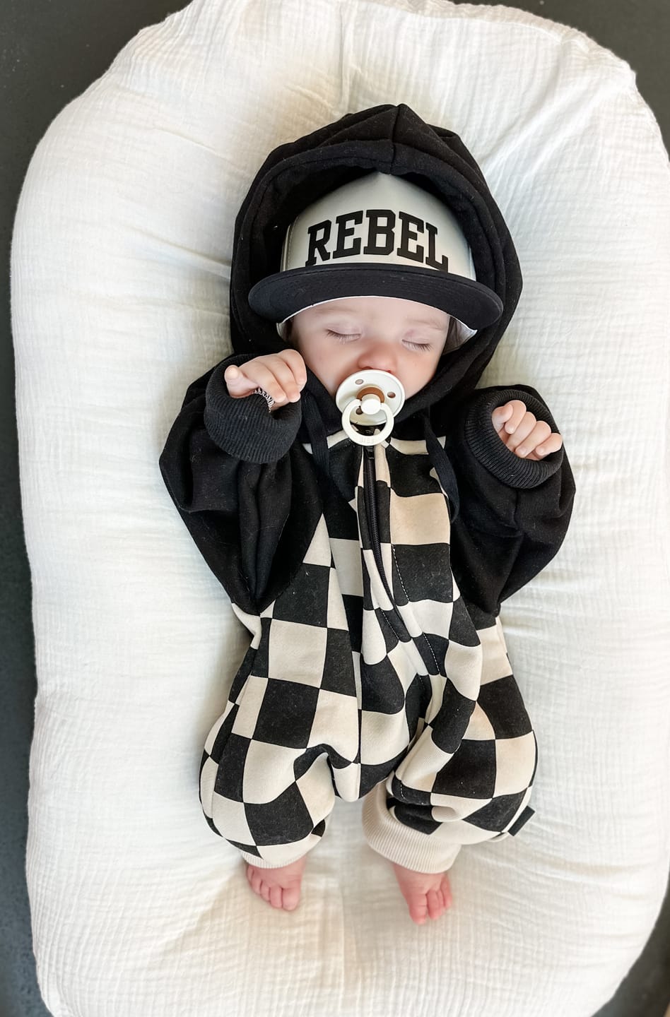 Customer photo review of ‘REBEL’ x Hydro Snapback