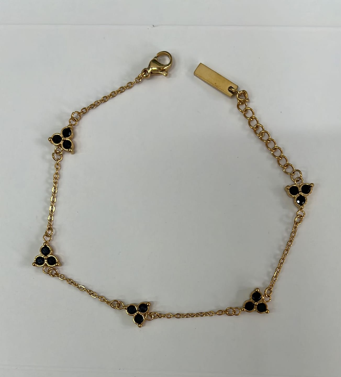 Customer photo review of Black Clover Bracelet (Gold)