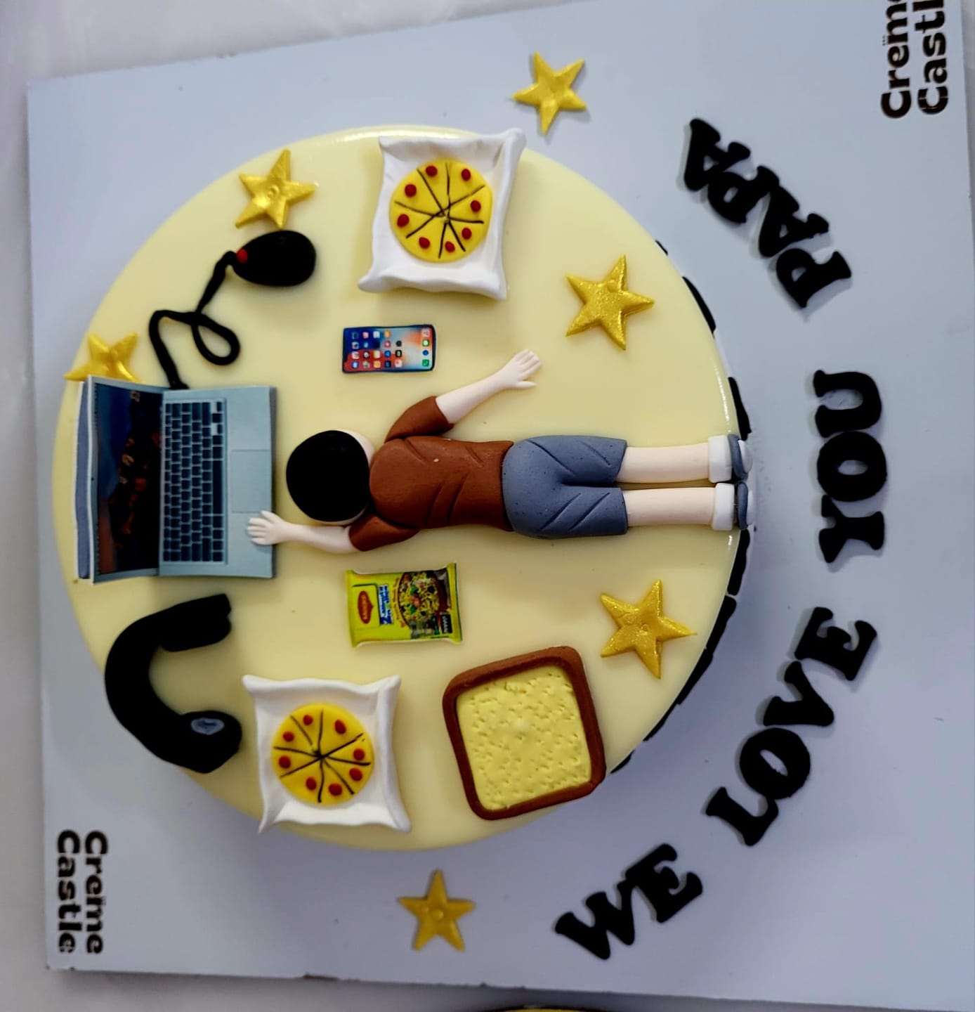 Customer photo review of Lazy laptop lover cake