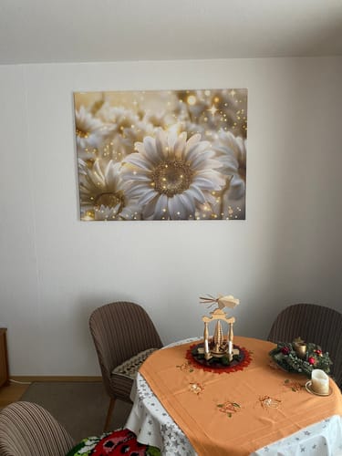 Customer photo review of Leinwandbild | Funkelnde Blumen in Gold | Querformat
