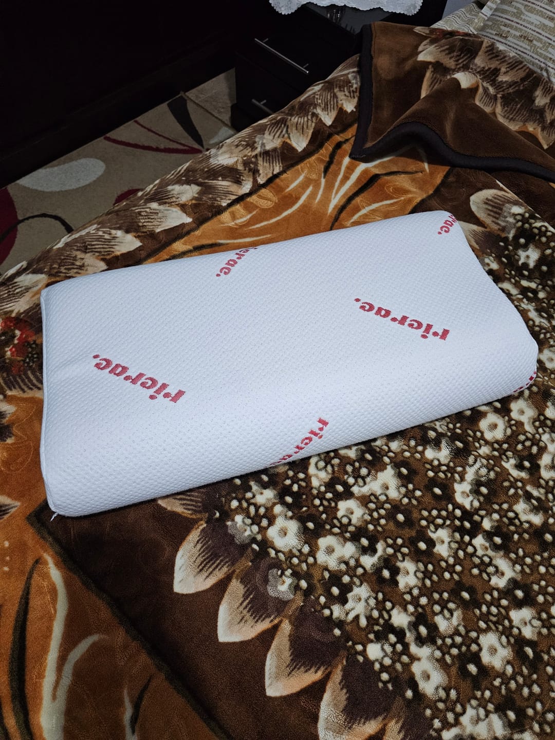 Customer photo review of Contour Memory Foam Pillow suitable for Neck & Shoulder Pain