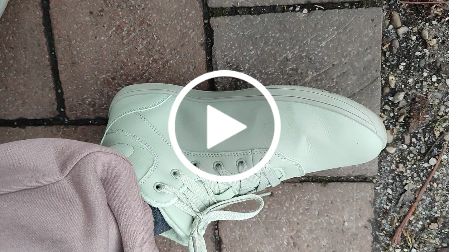 Customer video review of Spruce - Winter Barfußschuhe