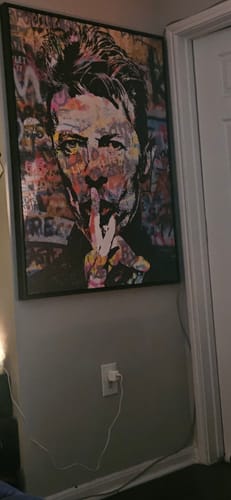 Customer photo review of Bowie Graffiti Canvas Set