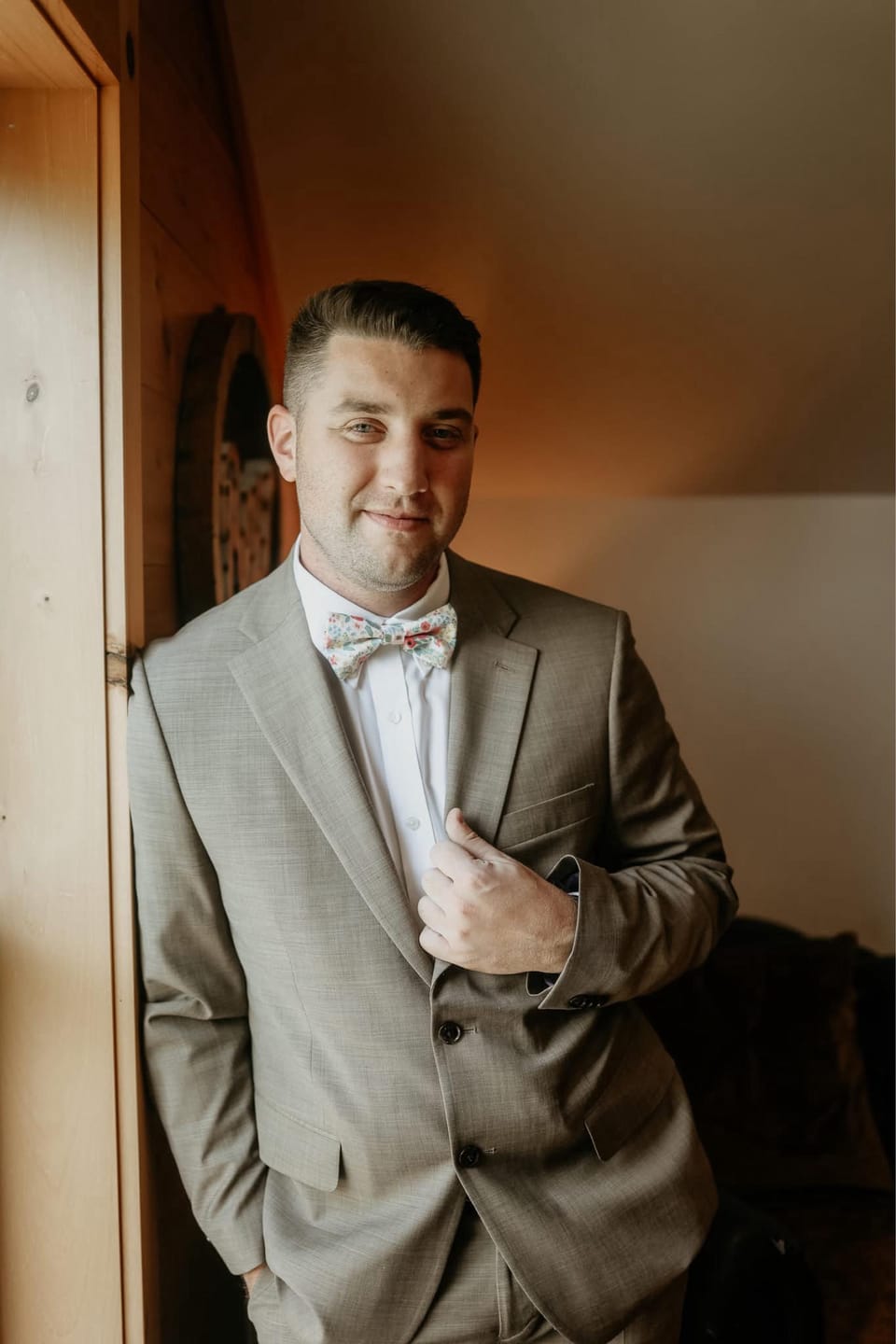 Customer photo review of Wonderland Garden Bow Tie & Cognac Buckle Suspenders Set