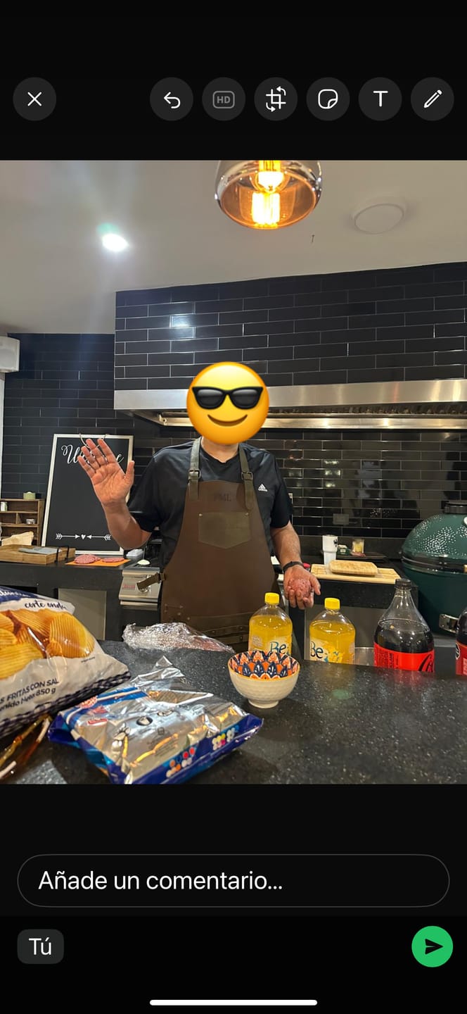Customer photo review of Mandil Parrillero T-Bone