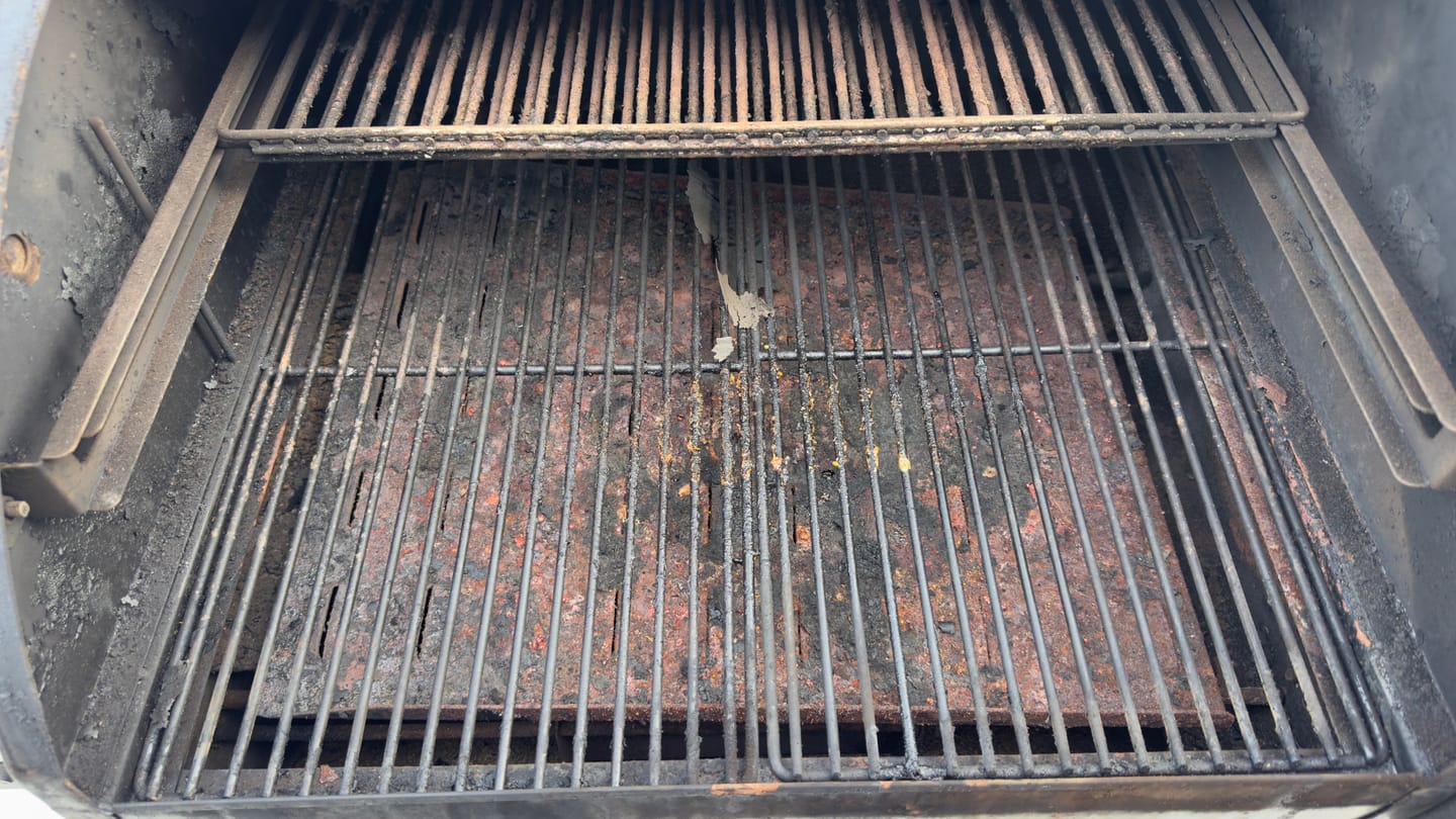 Customer photo review of Black Grillbot & Case Bundle
