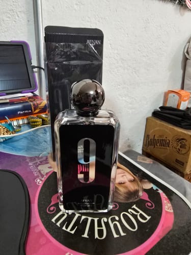 Reseña con foto de un cliente sobre Perfume Afnan 9 PM EDP