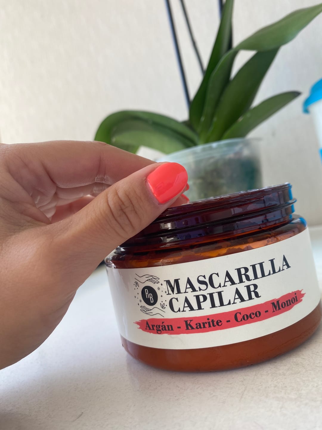 Customer photo review of Mascarilla Capilar Ultra Humectante + REGALO Peineta o Cepillo de Madera