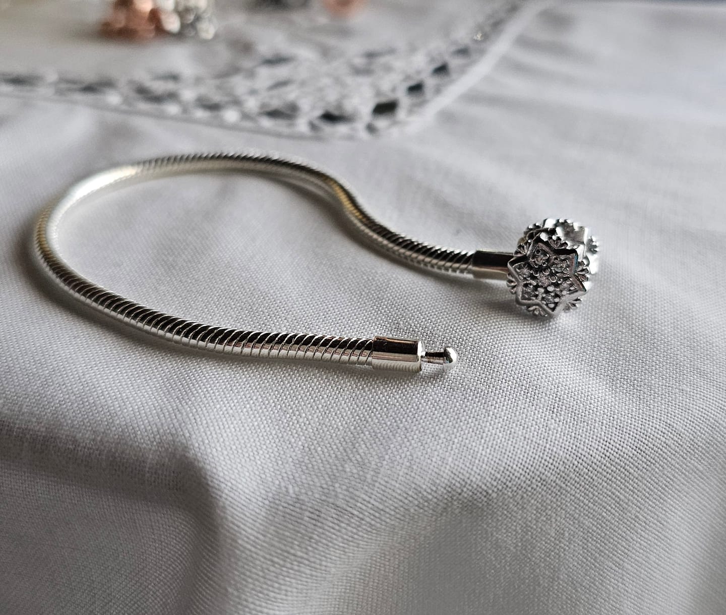 Customer photo review of Pulsera Copo de Nieve