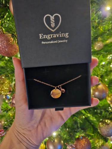 Customer photo review of Ogrlica: Name Birthstone