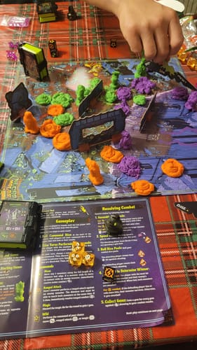 Customer photo review of Necromolds Battle Box