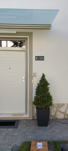 Customer photo review of Numero civico e testo modello Stencil Horizontal