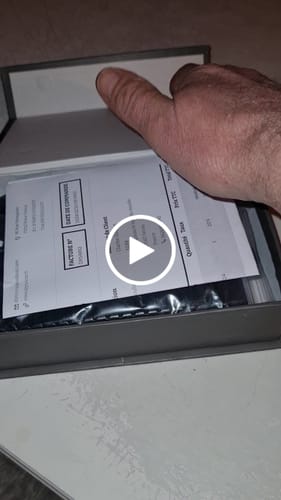 Avis vidéo d'un client sur Chargeur Compatible 15V-8A 120W Pour Ordinateur Portable Toshiba