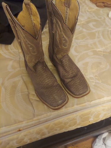 Customer photo review of RUSTIC PYTHON | MEN SQUARE TOE WESTERN COWBOY BOOTS