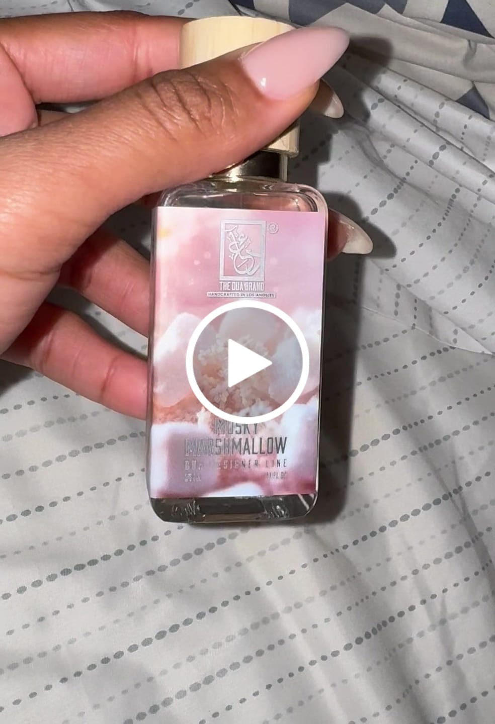 Customer video review of Musky Marshmallow