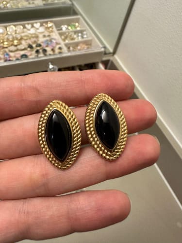Customer photo review of Vintage Oval Stud Earrings