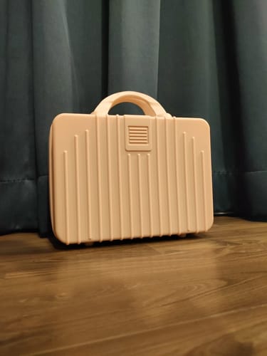 Customer photo review of Luminous Holiday Essentials