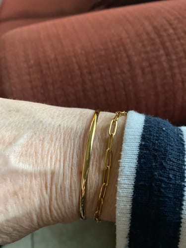 Customer photo review of Classic Gold Bangle