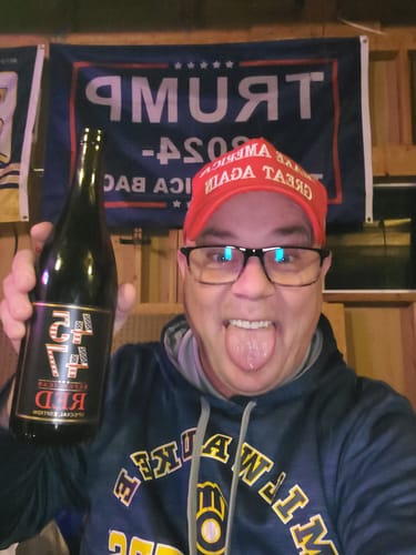 Customer photo review of Pinot Noir '45 + 47'