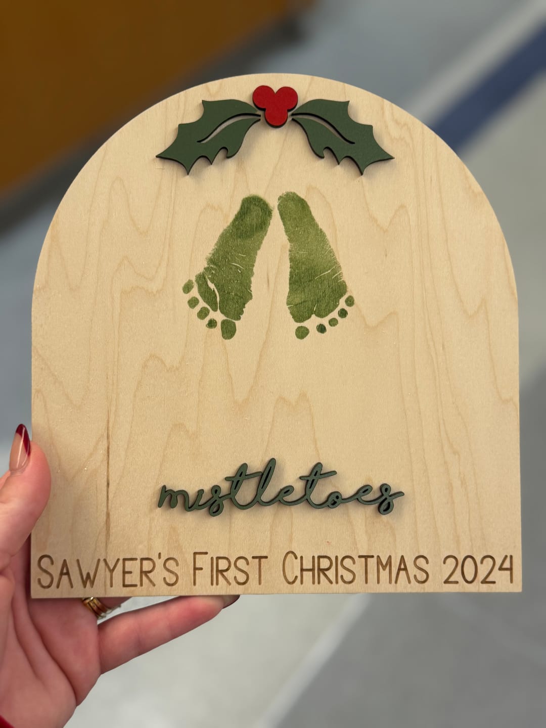 Customer photo review of Baby's First Christmas Mistletoe Footprint Craft