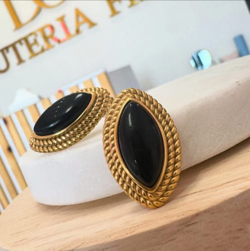 C A. review of Vintage Oval Stud Earrings image 1 out of 1