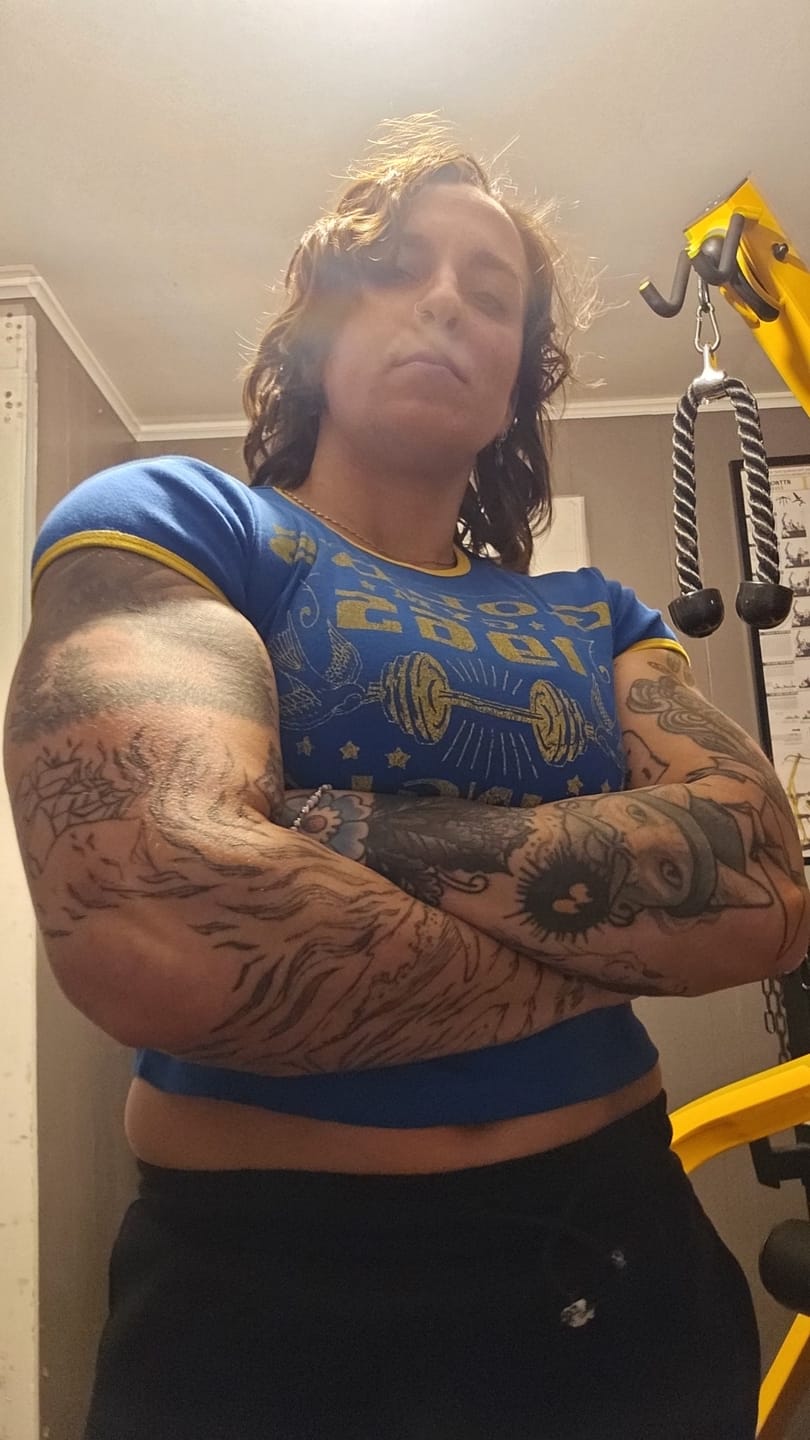 Customer photo review of W471 Gold's Gym Ringer Baby Tee